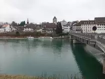 Ausblick �ber den Rhein auf die Altstadt von Kaiserstuhl (30.12.2018)