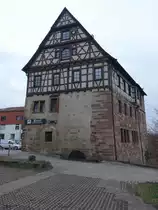 Schloss H�fingen, erbaut im im 16. Jahrhundert auf Resten einer mittelalterlichen Burg (03.02.2019)