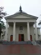 Inowrocław / Hohensalza, Garnisonskirche St. Barbara an der Aleja Mikołaja Kopernika 16, erbaut von 1927 bis 1933,  Architekt Marian Andrzejewski (12.06.2021)