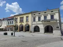 Krosno, historische Arkadenh�user am Rynek Platz (17.06.2021)