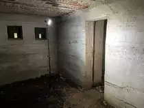 Im Bunker von Andholm n�rdlich von R�dekro (deutsch: Rothenkrug) in Nordschleswig. Andholm ist ein Teil der ehemaligen Sicherrungsstellung Nord. Aufnahme: 9. August 2021.