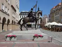 Opole / Oppeln, Kazimierz Denkmal am Rynek Platz (19.06.2021)