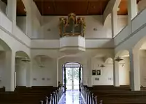 Mengen, Blick zur Orgelempore in der evangelischen Kirche, mit der Barockorgel von Mathias Steyb von 1757, Juni 2021