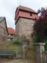 Berge, evangelische Wehrkirche, romanischer Kirchturm, gotisches Kirchenschiff (31.08.2021)