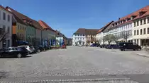 Hildburghausen, historische Geb�ude am Marktplatz (09.05.2021)