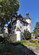 Alte Burg (Stadtarchiv) in Koblenz am Peter-Altmeier-Ufer (Mosel) in Koblenz - 08.09.2021