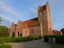 Sv�rdborg, evangelische Kirche, romanisches Langhaus und sp�tgotische Anbauten (18.07.2021)