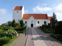 �gerup, evangelische Kirche, romanisches Kirchenschiff von 1160, gotische Anbauten (20.07.2021)