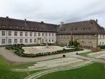 Gehrden, ehemalige Benediktinerinnenabtei, Umbau zum Schloss 1810 durch Graf Bocholtz-Asseburg (05.10.2021)