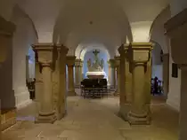 Neuenheerse, Krypta aus dem 12. Jahrhundert in der Stiftskirche St. Saturnina (05.10.2021)