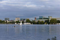 Blick ber die Auenalster in Hamburg am 13.09.2021. 