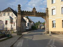 Wambierzyce / Albendorf, Jerusalemer Tor in der Wiejska Strae (12.09.2021)