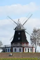 Diese 1904 erbaute Galerie-Holl�nderwindm�hle steht in Kl�tz.