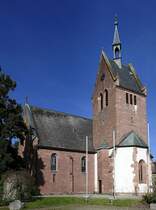 Weier, die katholische Pfarrkirche St.Johannes der Tufer im neugotischen Stil erbaut 1880-82, Sept.2021