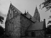 Nach einem Stadtbrand im Jahre 1729 wurde die Nikolaikirche in Gtzkow saniert und 1881 bis 1883 umfangreich umgebaut. (August 2013)