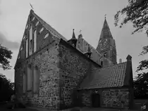 Nach einem Stadtbrand im Jahre 1729 wurde die Nikolaikirche in G�tzkow saniert und 1881 bis 1883 umfangreich umgebaut. (August 2013)