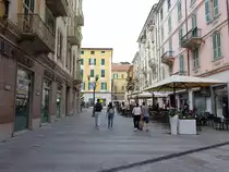 San Remo, Geb�ude und Gesch�fte in der Via Roma (03.10.2021)