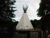 Big Tipi - das gr��te Indianerzelt der Welt