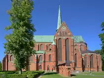 Das M�nster in Bad Doberan geh�rt zu den wichtigsten hochgotischen Backsteinbauten im Ostseeraum. (August 2013)