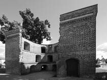 Der Zingel am Friedlnder Tor in Neubrandenburg. (August 2013)