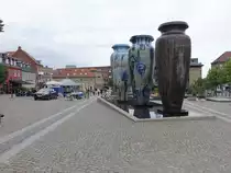 Roskilde, Roskilde Kr�ge von Peter Brandes am Hestetorvet (21.07.2021)