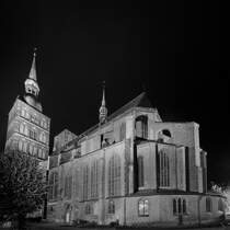 Die  Nikolaikirche in Stralsund wurde im Jahr 1276 erstmals urkundlich erwhnt. (August 2014)