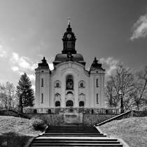 Die evangelisch-lutherische Moritzburger Kirche wurde von 1902 bis 1904 im neobarocken Stil erbaut. (April 2014)