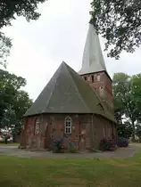 Iwiecino / Eventin, Pfarrkirche St. Marien, gotischer Backsteinbau aus dem 14. Jahrhundert (01.08.2021)