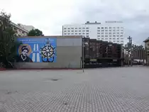 Gdynia / Gdingen, Hotel Mercure und Maria Himmelfahrt Kirche im Relax Center an der Zygmuntowska Strae (02.08.2021)