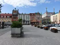 Starogard Gdański / Preu�isch Stargard, H�user am Rynek Platz (03.08.2021)