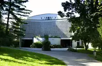 Badenweiler, die katholische Pfarrkirche St.Peter, 1959-60 erbaut vom Architekt Erwin Heine, Sept.2021