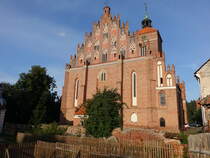 Reszel / Rel, Pfarrkirche St. Peter und Paul, erbaut von 1360 bis 1381, dreischiffige Hallenkirche (04.08.2021)