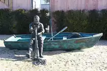 OLH�O (Concelho de Olh�o), 18.02.2020, Fischerdenkmal an der Avenida 5 de Outubro