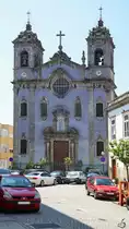 Die mit zahlreichen Azulejo Fliesen geschm�ckte Pfarrkirche von Massarelos (Igreja Paroquial de Massarelos) steht etwas abseits der historischen Altstadt in Porto. (Mai 2013)