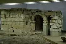 Die �berreste dieses im 16. Jahrhundert erbauten Wasserreservoirs (Arca de �gua de Mijavelhas) wurden w�hrend der Bauarbeiten f�r die U-Bahn in der N�he der Metrostation Campo 24 de Agosto gefunden.  (Porto, Januar 2017)