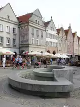 Olsztyn / Allenstein, Brunnen und Giebelh�user am Rynek Platz (05.08.2021)