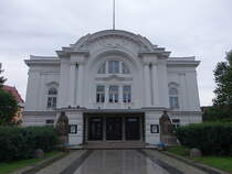 Torun / Thorn, Theater Wilama Horzycy am Plac Teatralny, erbaut 1904 durch das Wiener Architektenbro Fellner & Helmer (06.08.2021)