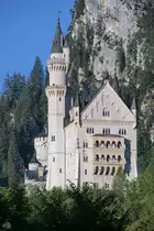 Das Schloss Neuschwanstein ist das ber�hmteste der Schl�sser Ludwigs II. und eine der bekanntesten Sehensw�rdigkeiten Deutschlands. (Juli 2017)