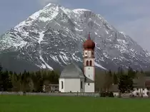 Oberleutasch, Pfarrkirche St. Maria Magdalena, erbaut von 1820 bis 1821 durch den Baumeister Franz Sie� (30.04.2013)