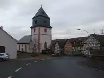 Einartshausen, evangelische Kirche, erbaut von 1262 bis 1270 (31.10.2021)