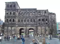Die von den R�mern erbaute Porta Nigra in Trier, Oktober 2010