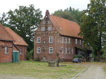 Drakenburg, Ostflgel von 1627 des Rittergut in der Burgstrae (07.10.2021)