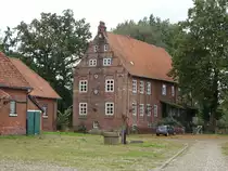 Drakenburg, Ostfl�gel von 1627 des Rittergut in der Burgstra�e (07.10.2021)