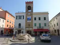 Castiglione del Lago, Piazza Mazzini an der Via del Forte (26.03.2022)