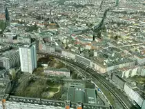 Blick auf die Bahnstrecke zwischen Alexanderplatz und Jannowitzbr�cke am 31. M�rz 2022.