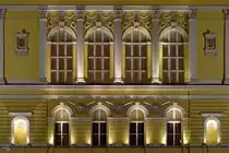 Die im Stil der Neorenaissance gestaltete Fassade des Sophienpalastes in Prag. (September 2012)