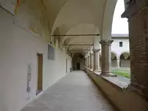 San Severino Marche, Kreuzgang im Dominikanerkloster (30.03.2022)