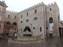 Fabriano, Palazzo Podesta, erbaut bis 1255 (30.03.2022)