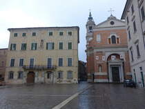 Jesi, Palazzo Ghilsieri und Kathedrale St. Settimo (31.03.2022)