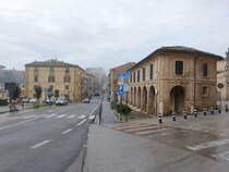 Loreto, Huser in der Via Fratelli Brancondi (31.03.2022)